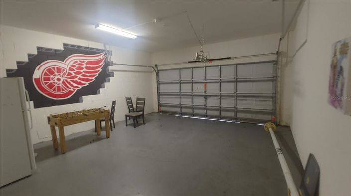 Image No.27-6 Bed Property for sale