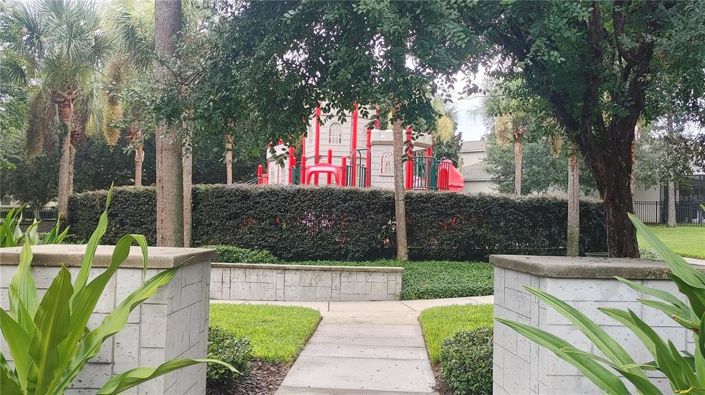 Image No.30-6 Bed Property for sale