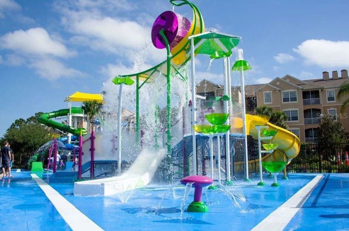 Image No.41-6 Bed Property for sale