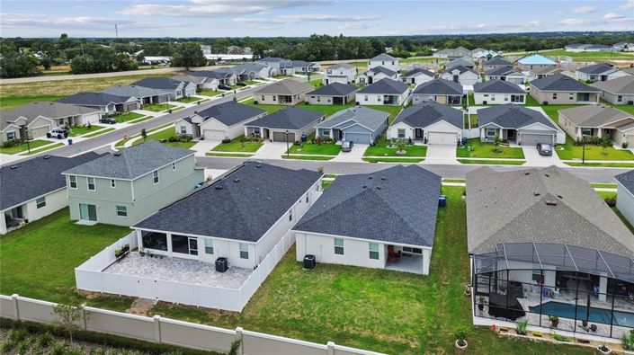 Image No.19-3 Bed Property for sale