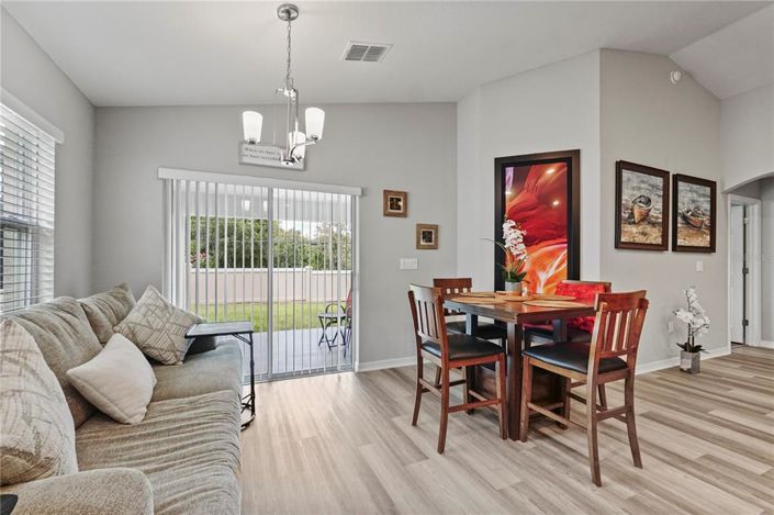 Image No.7-3 Bed Property for sale