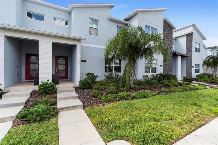 Image No.1-4 Bed Townhouse for sale