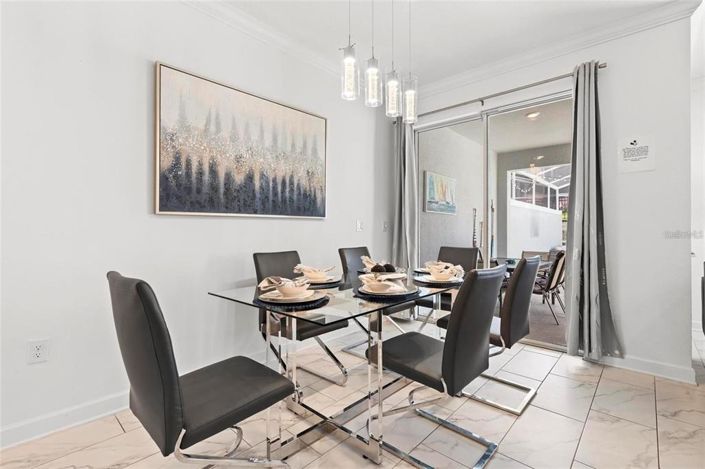 Image No.11-4 Bed Townhouse for sale