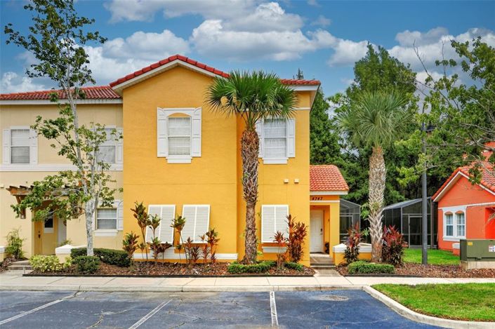 Image No.1-4 Bed Townhouse for sale