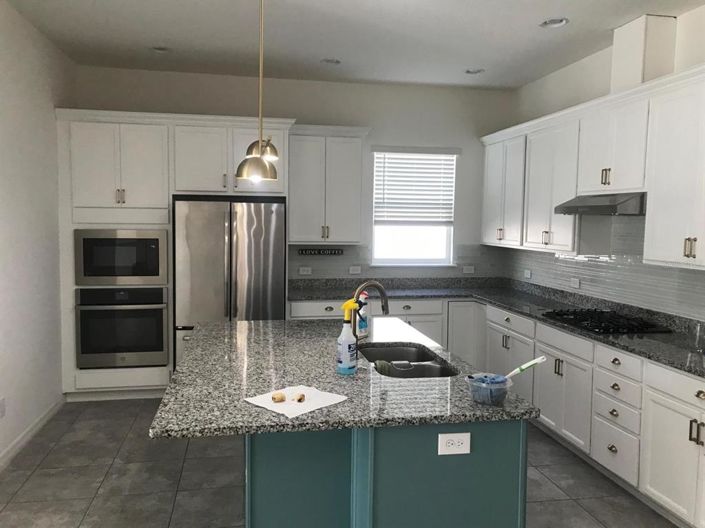 Image No.4-4 Bed Property for sale