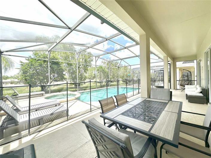 Image No.40-Propriété de 8 chambres à vendre à Clermont