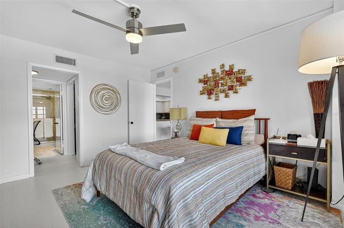 Image No.14-1 Bed Property for sale