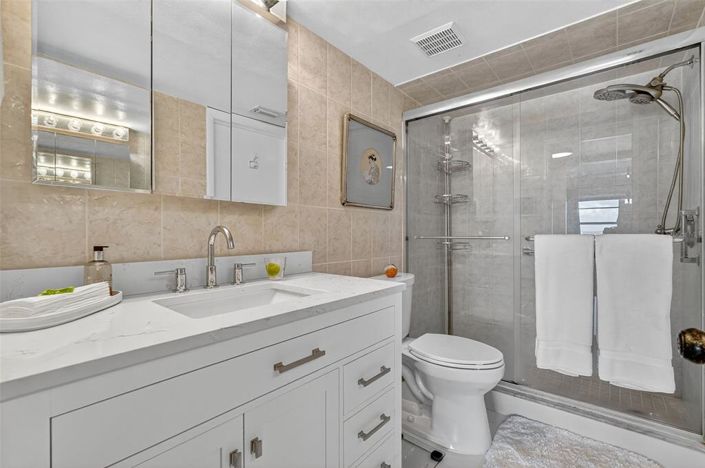 Image No.17-1 Bed Property for sale