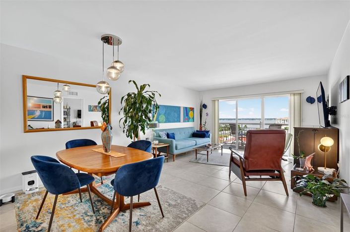 Image No.8-1 Bed Property for sale