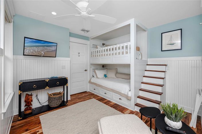 Image No.25-3 Bed Property for sale