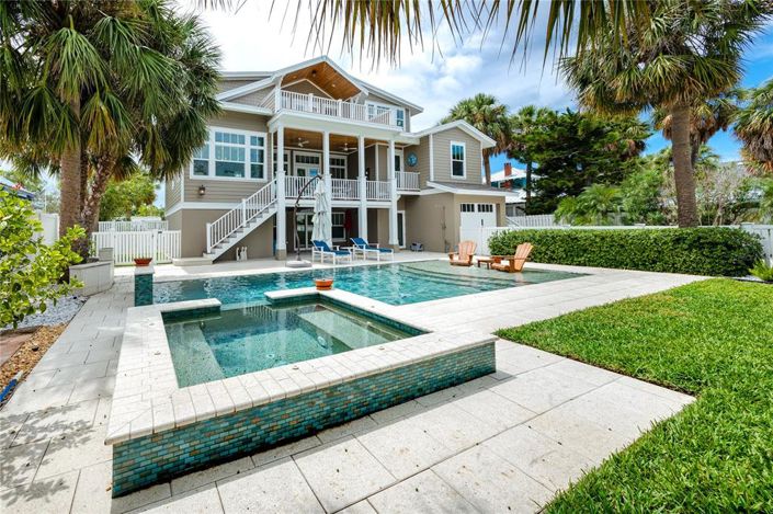 Image No.3-3 Bed Property for sale