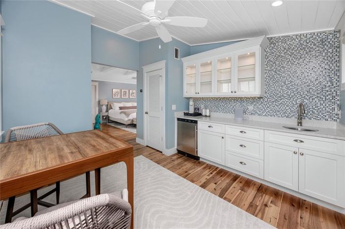 Image No.38-3 Bed Property for sale