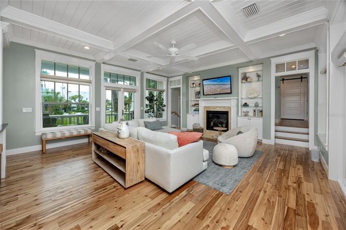 Image No.8-3 Bed Property for sale