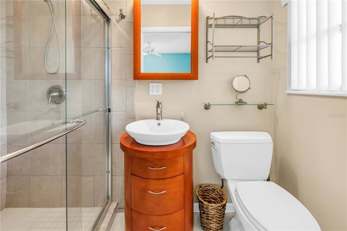 Image No.23-3 Bed Property for sale