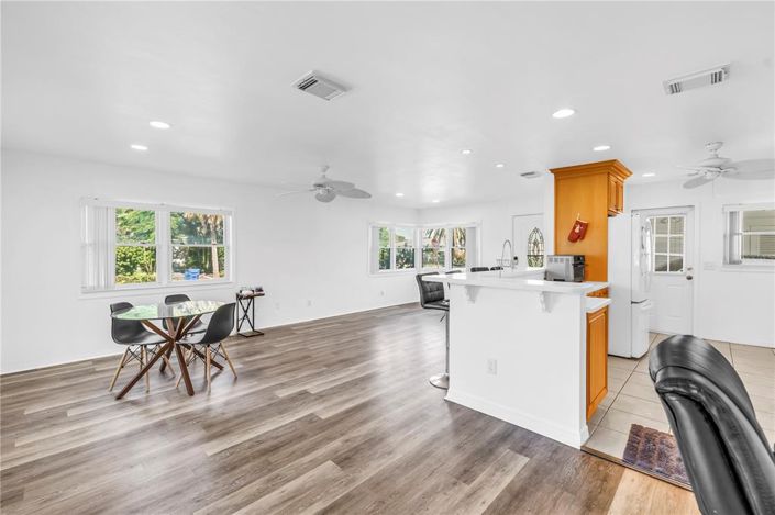 Image No.9-3 Bed Property for sale