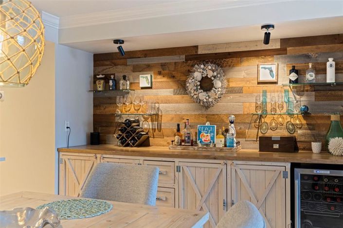 Image No.14-2 Bed Property for sale