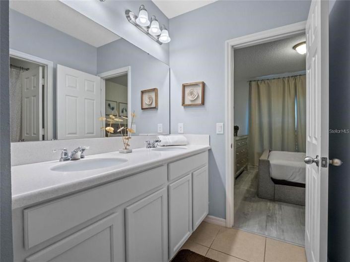 Image No.23-4 Bed Property for sale