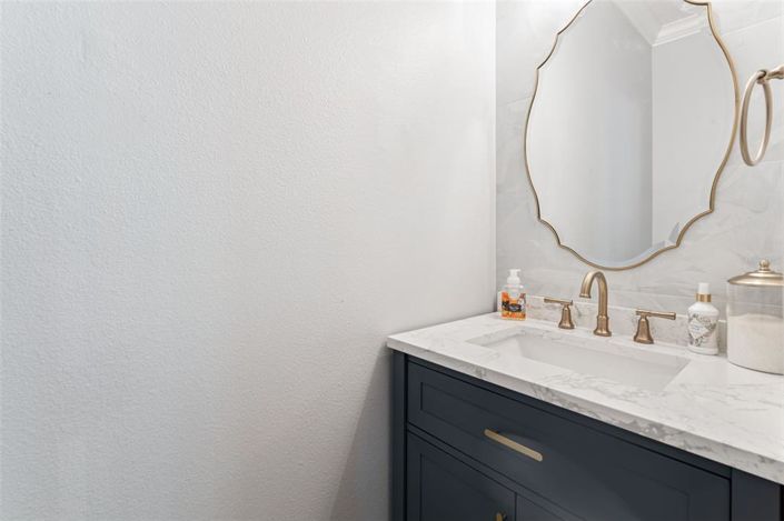 Image No.13-3 Bed Property for sale