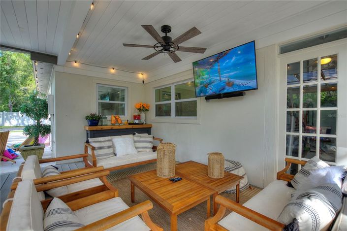 Image No.36-5 Bed Property for sale