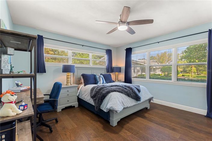 Image No.49-5 Bed Property for sale