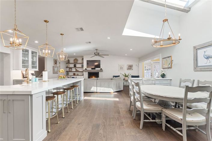 Image No.6-5 Bed Property for sale