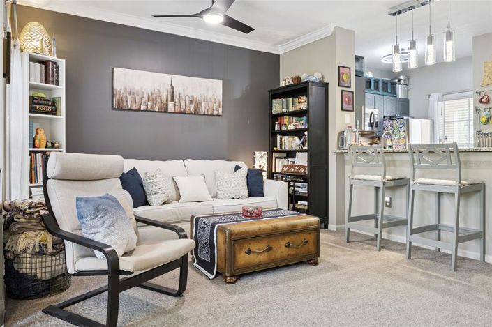 Image No.11-1 Bed Property for sale