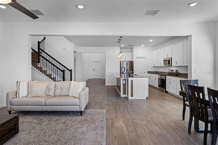 Image No.15-4 Bed Property for sale