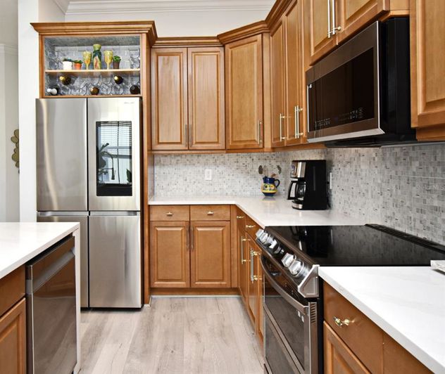 Image No.10-2 Bed Property for sale