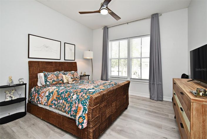 Image No.23-2 Bed Property for sale