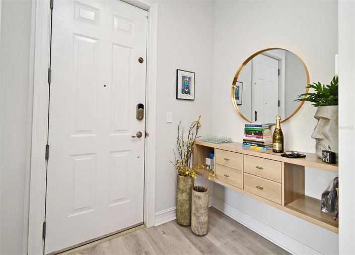 Image No.4-2 Bed Property for sale