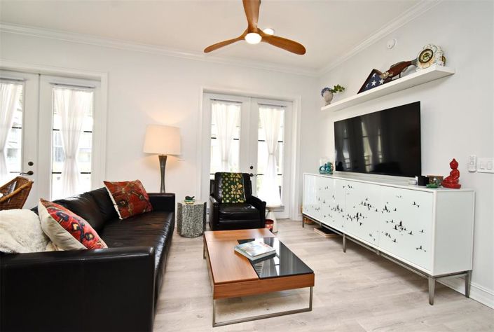 Image No.6-2 Bed Property for sale