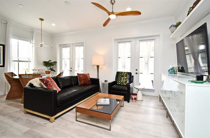 Image No.7-2 Bed Property for sale