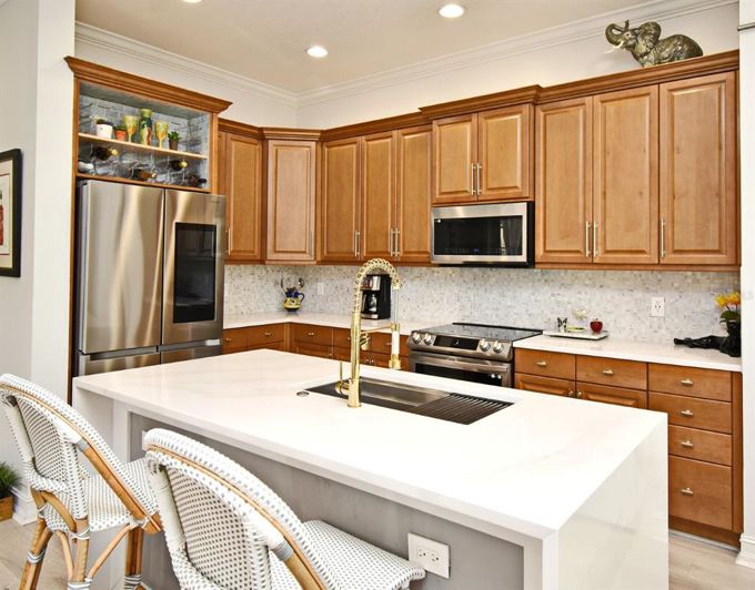 Image No.9-2 Bed Property for sale