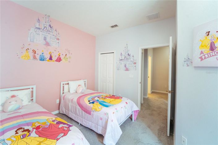 Image No.24-3 Bed Townhouse for sale