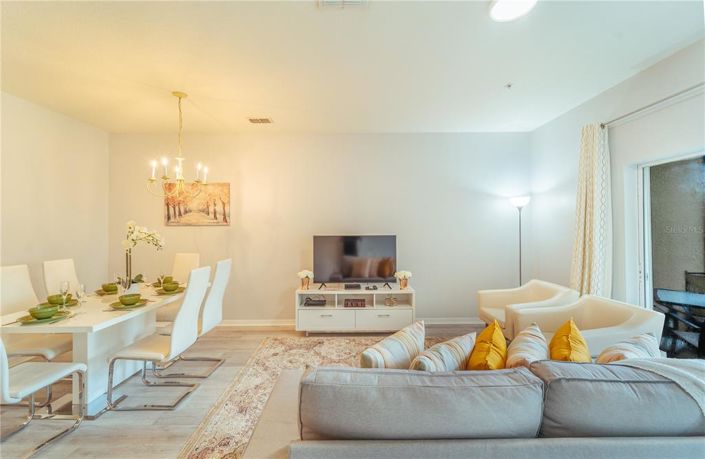 Image No.5-3 Bed Townhouse for sale