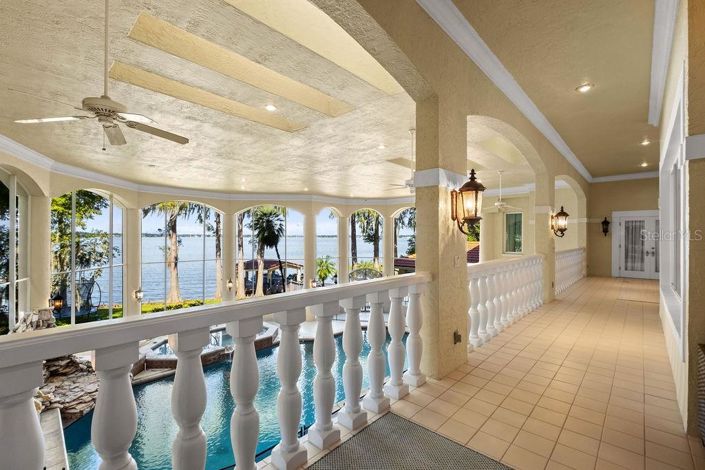 Image No.32-5 Bed Property for sale