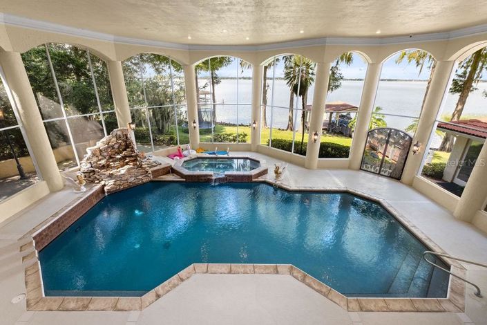 Image No.61-5 Bed Property for sale