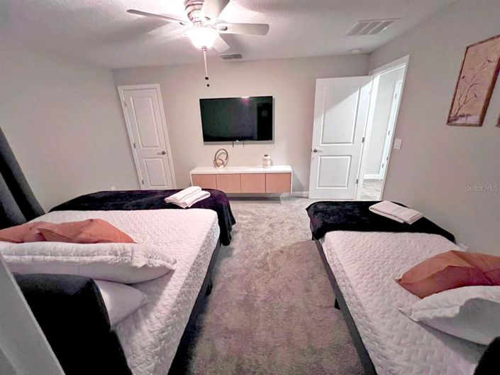 Image No.24-5 Bed Townhouse for sale