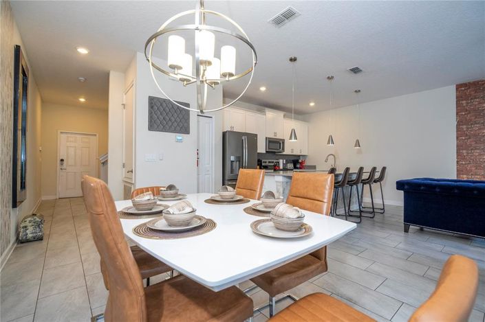 Image No.14-4 Bed Townhouse for sale