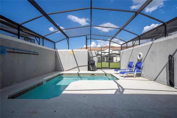 Image No.28-4 Bed Townhouse for sale