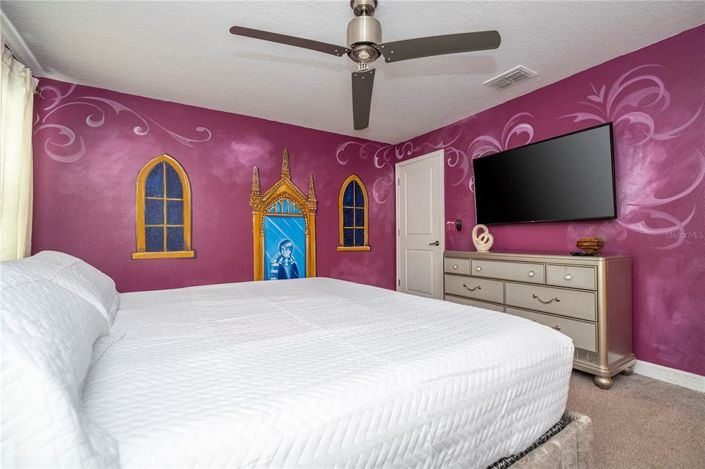 Image No.41-4 Bed Townhouse for sale