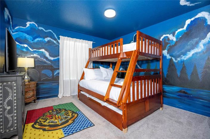 Image No.55-4 Bed Townhouse for sale