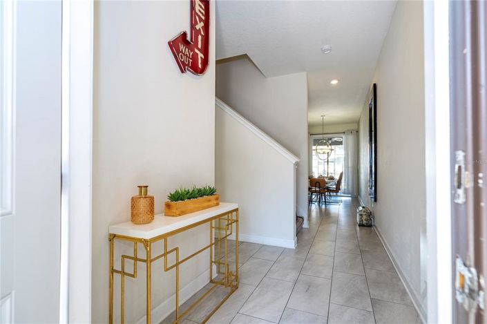 Image No.9-4 Bed Townhouse for sale