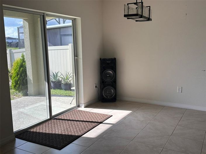 Image No.15-Propriété de 4 chambres à vendre à Kissimmee