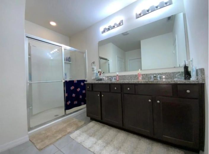 Image No.20-Propriété de 4 chambres à vendre à Kissimmee