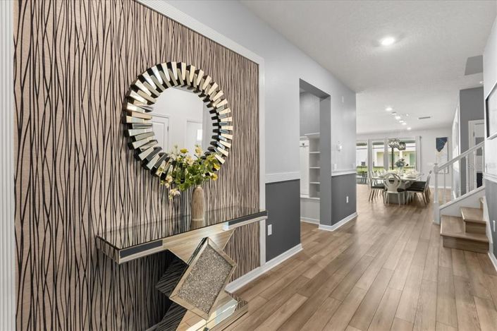 Image No.2-10 Bed Property for sale