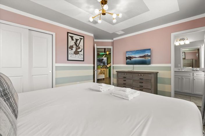 Image No.26-10 Bed Property for sale