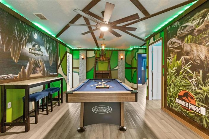 Image No.38-10 Bed Property for sale