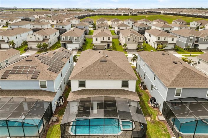 Image No.54-10 Bed Property for sale