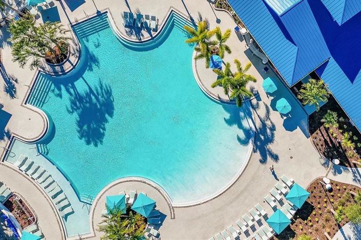 Image No.68-10 Bed Property for sale